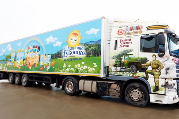 Уникальная фура памяти Победы  на фестивале TRUCKFEST